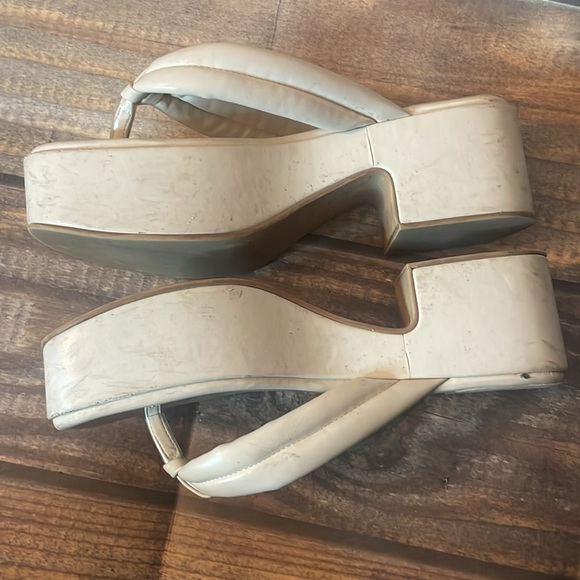 Jeffrey Campbell Finley Cream Platform Sandal size 9 - Picture 3 of 4